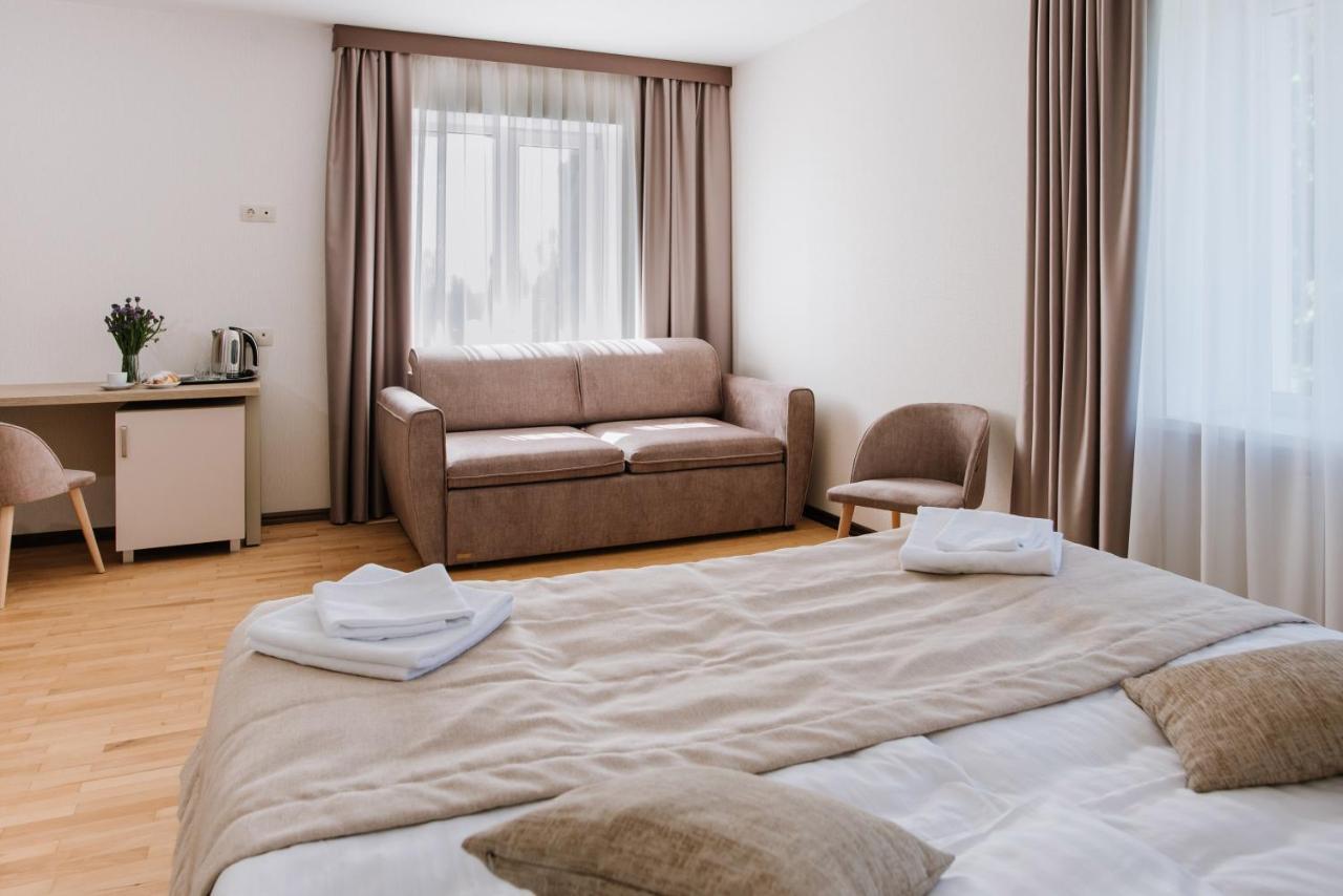 Hotel Оранта à Trouskavets Extérieur photo