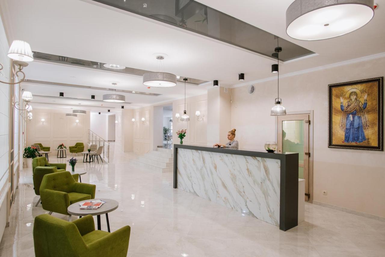 Hotel Оранта à Trouskavets Extérieur photo