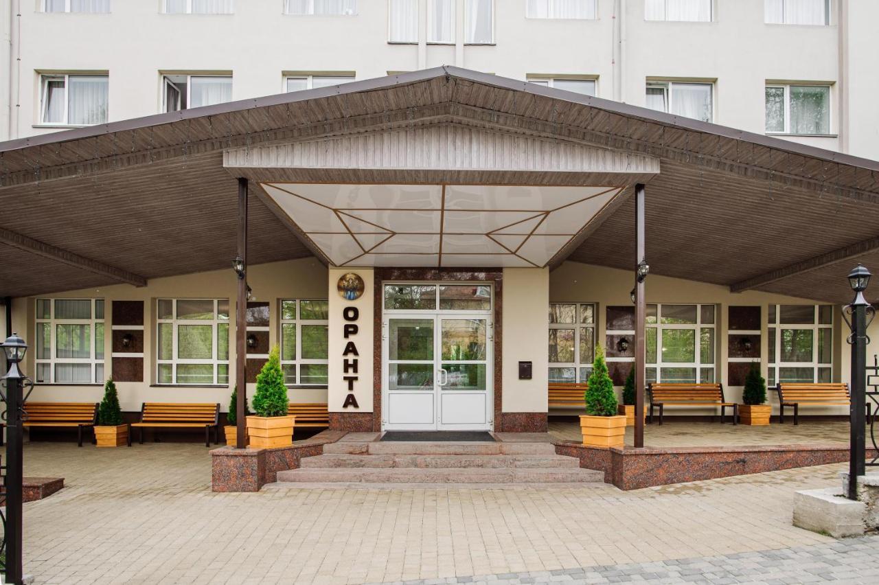 Hotel Оранта à Trouskavets Extérieur photo